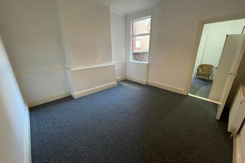 30 Brooklyn Road, Coventry, CV1 4JT