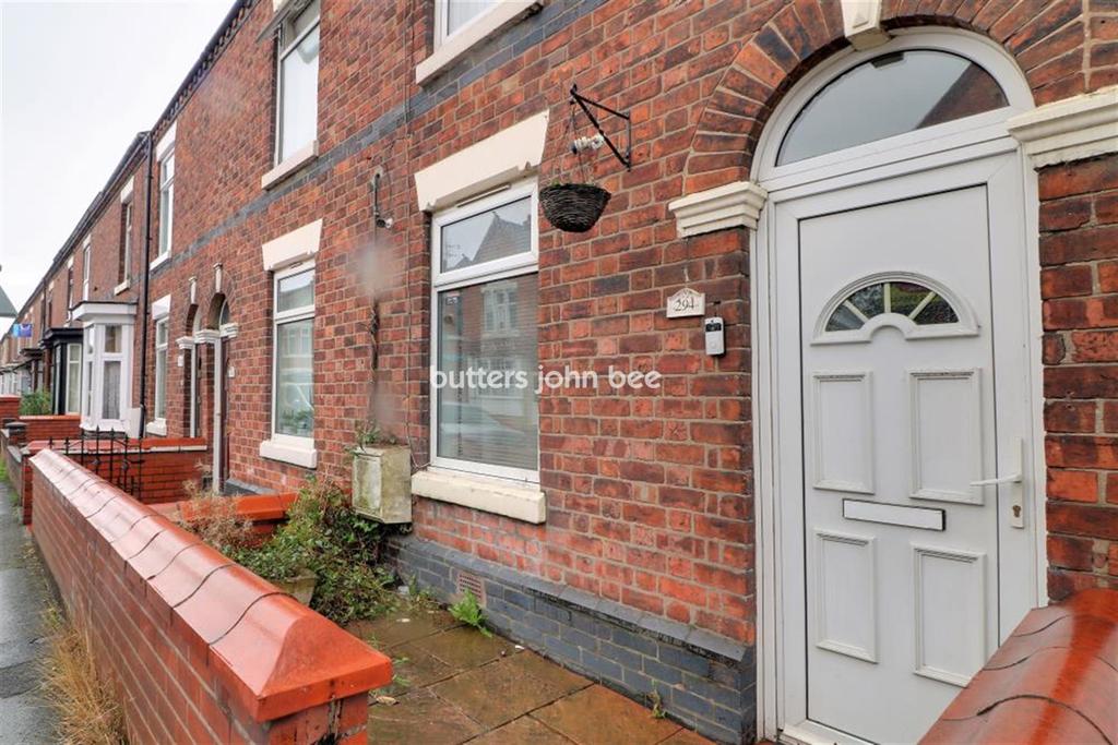 West Street, Crewe 2 bed terraced house £625 pcm (£144 pw)