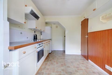 222 Ferry Road, Hullbridge, Hockley, SS5 6ND