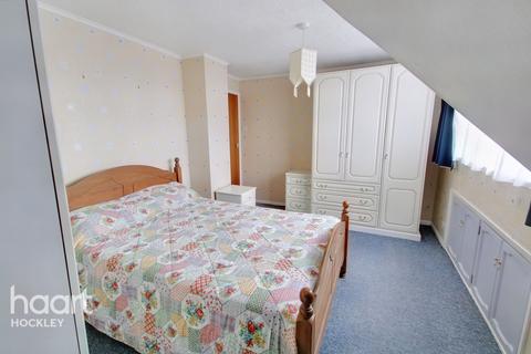 222 Ferry Road, Hullbridge, Hockley, SS5 6ND