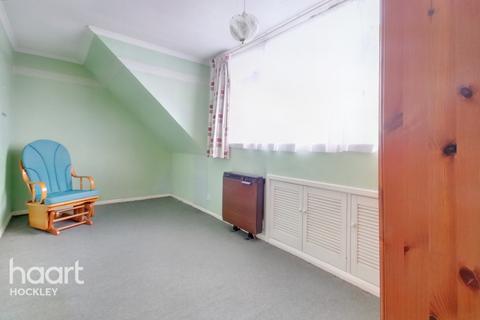 222 Ferry Road, Hullbridge, Hockley, SS5 6ND