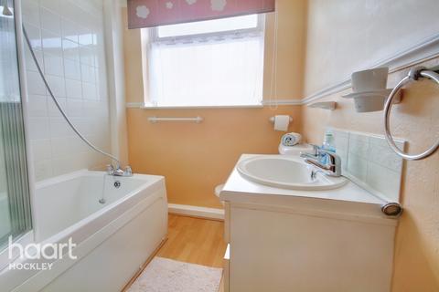 222 Ferry Road, Hullbridge, Hockley, SS5 6ND