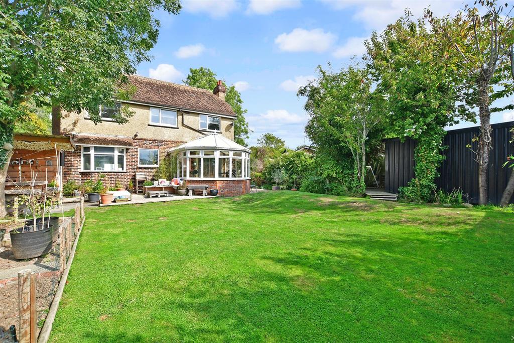 Burmarsh Road, Hythe, Kent 3 bed detached house £485,000