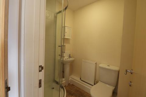 2 bedroom flat to rent, Lion Court, Southbridge, Northampton, NN4