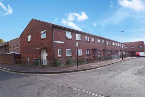 75 Clarence Road, Manor Park, London, E16 4QY