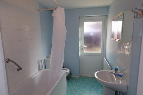 75 Clarence Road, Manor Park, London, E16 4QY