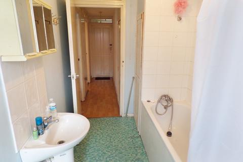 75 Clarence Road, Manor Park, London, E16 4QY