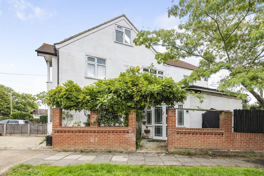 Ladywood Road, Surbiton, KT6 4 bed end of terrace house for sale £750,000