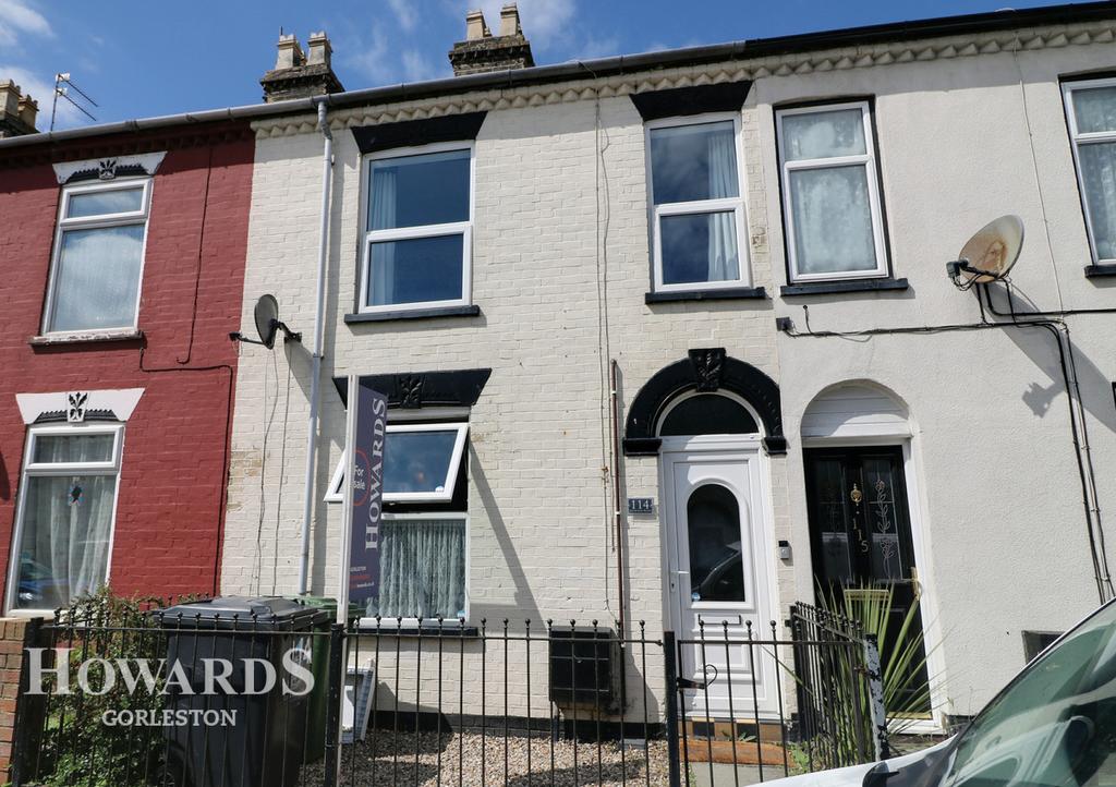 Lichfield Road, Great Yarmouth 4 bed terraced house £160,000
