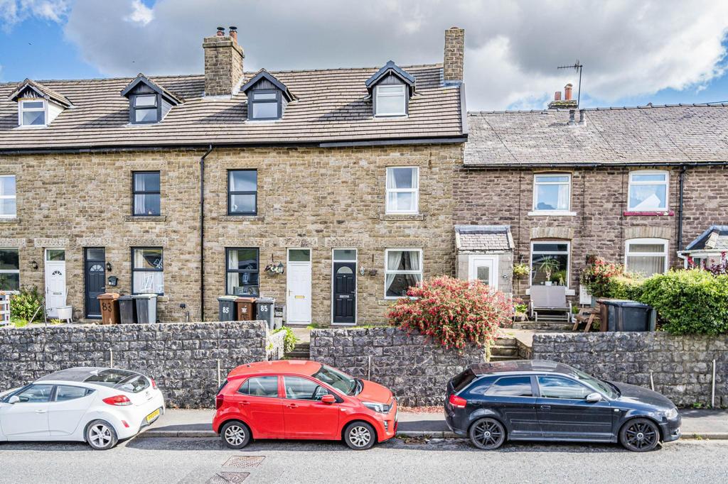 Leek Road, Buxton, SK17 3 bed terraced house £179,995