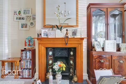 9 Chichester Road, London, E11 3LH