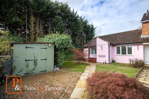 2 bedroom bungalow for sale - Firstore Drive, Colchester, Essex, CO3
