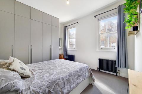 23b Aubert Road, London, N5 1TX