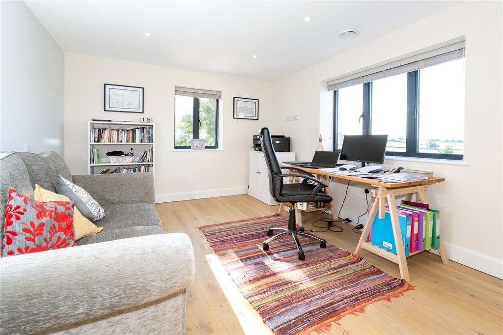 Bedroom/Study