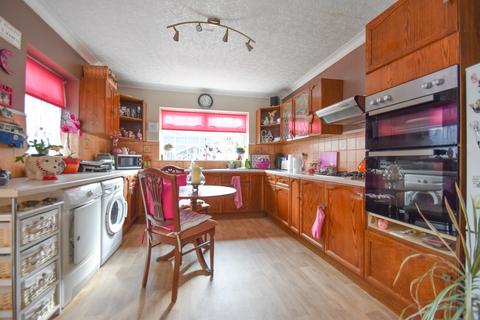 2 bedroom semi-detached house for sale, Cavendish Road, Skegness, PE25