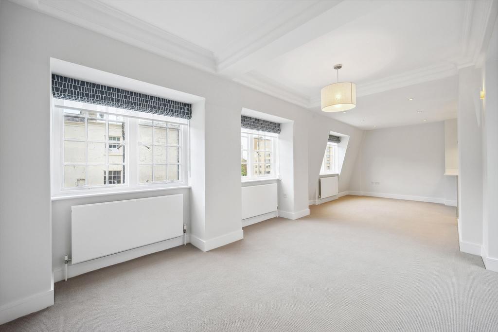 Hugo House, Sloane Street... 1 bed flat £3,683 pcm (£850 pw)