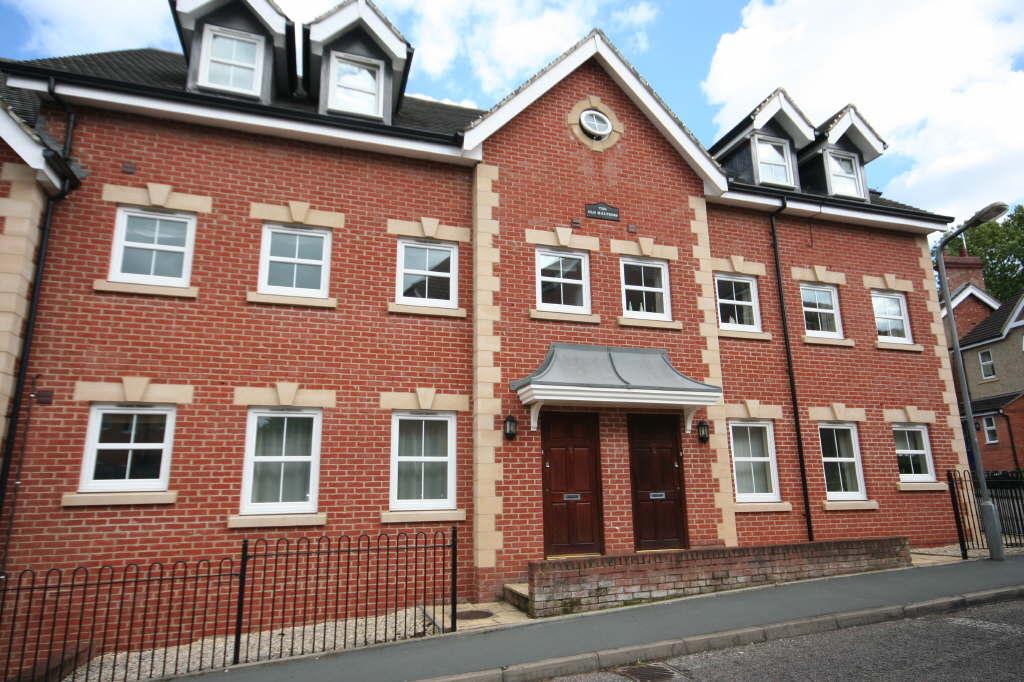 The Old Maltings, Lenborough Road, Buckingham, MK18 1DE 2 bed house £995 pcm (£230 pw)