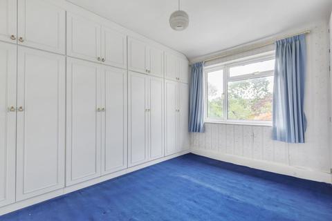 92 Guibal Road, London, SE12 9LZ