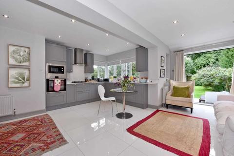 4 bedroom semi-detached house for sale - Matlock Road, Caversham Heights, Reading