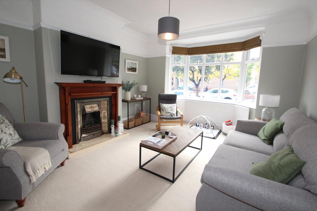 Queen Alexandra Road West, North Shields, NE29 3 bed semidetached