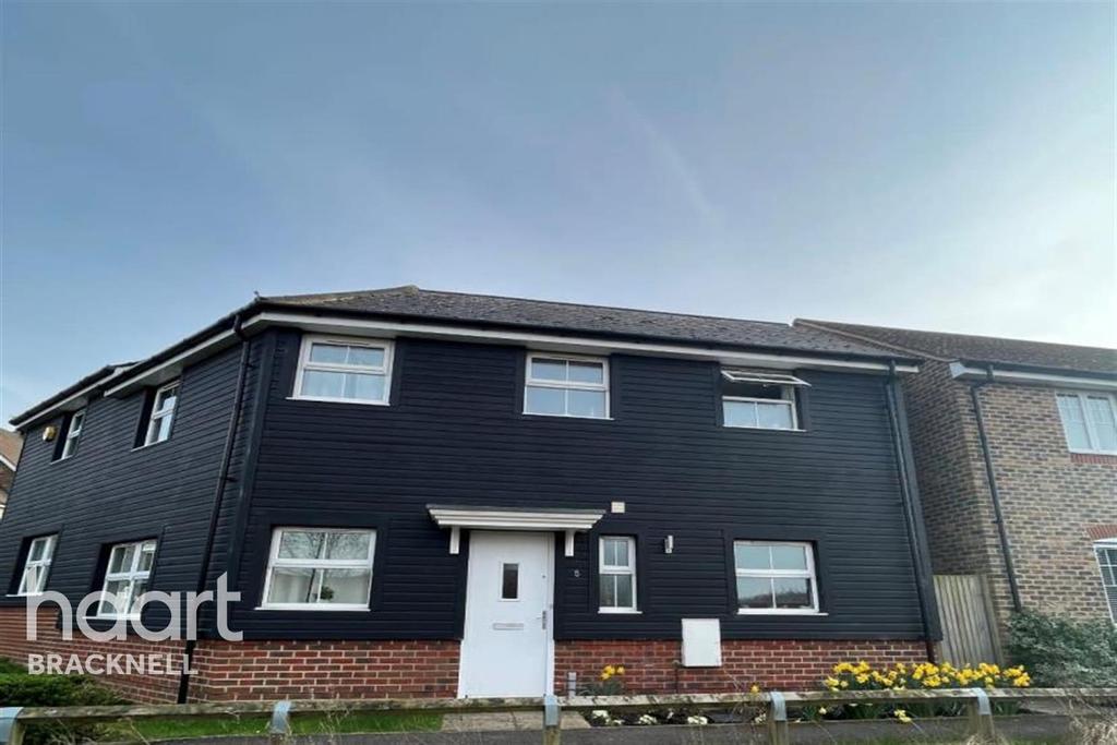 Park, RG12 3 bed terraced house £4,041 pcm (£933 pw)