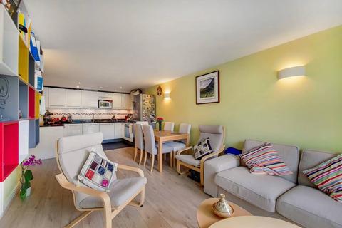 2 bedroom flat for sale - Building 50, Woolwich Riverside, London, SE18