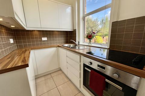 17 Dean Road, Kilbirnie, KA25 7JP