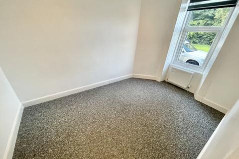 17 Dean Road, Kilbirnie, KA25 7JP