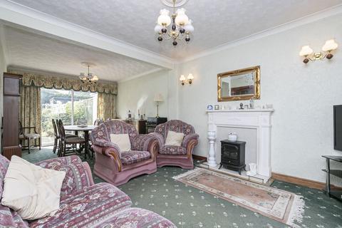 4 bedroom end of terrace house for sale - River Road, Buckhurst Hill, IG9