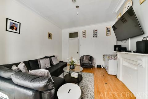 11 Holmdale Terrace, London, N15 6PH