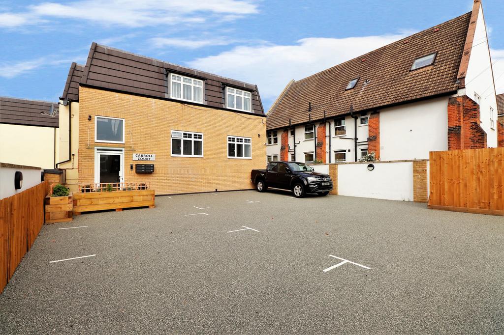 Tylney Road, Bromley, Kent, BR1 1 bed flat £1,250 pcm (£288 pw)