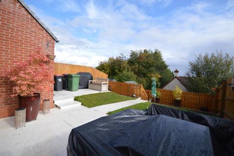 16 Craven Close, Lightmoor, Telford, TF4 3GD