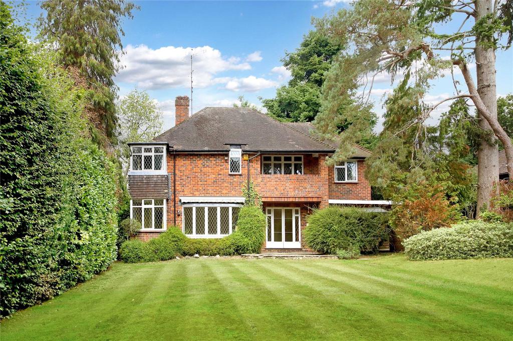 Chiltern Hill, Chalfont St. Peter... 4 bed detached house £1,150,000