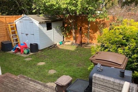 49a Ross Road, Wallington, SM6 8QP