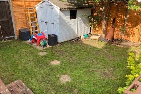 49a Ross Road, Wallington, SM6 8QP