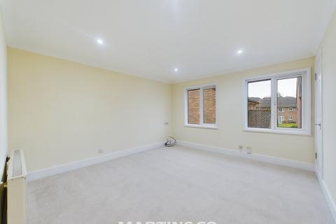 1 bedroom maisonette for sale, Acorn Drive, Wokingham