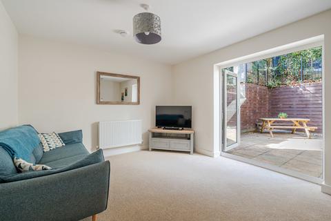 1 Cole Close, Malmesbury, SN16 9FU