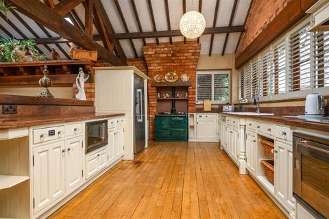 5 bedroom detached house to rent, The Nottinghamshire Golf & Country Club