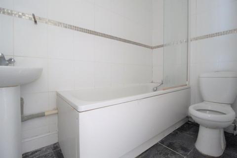 Flat 2, 25 Cameron Road, Croydon, CR0 2SR