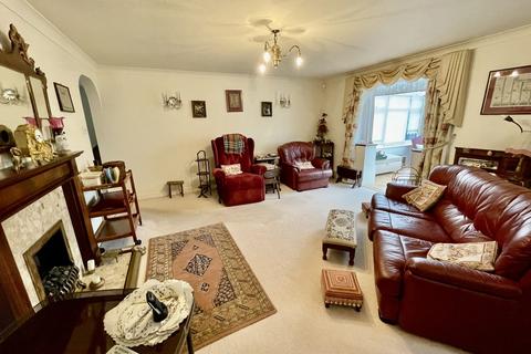 8 Captains Beck, Pinchbeck, Spalding, PE11 3US