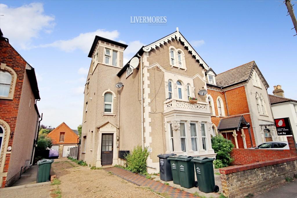 Tower Road, Dartford 1 bed flat £950 pcm (£219 pw)