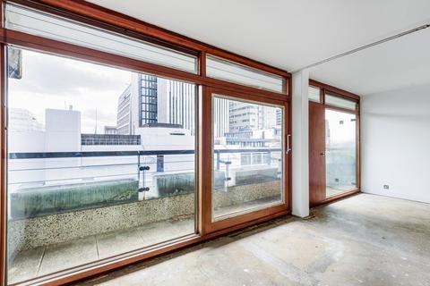 1 bedroom apartment for sale - Andrewes House Barbican EC2