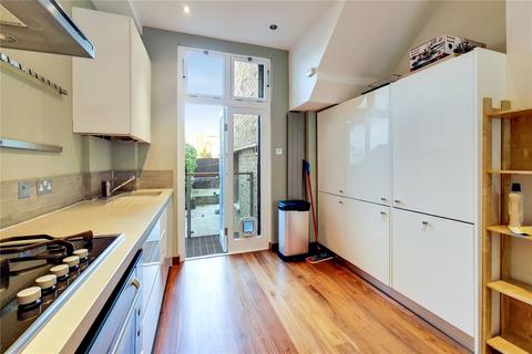 3 bedroom flat to rent, Digby Crescent, Islington, London
