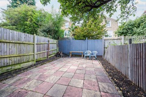 5 bedroom house to rent - Leander Road, Brixton, London, SW2