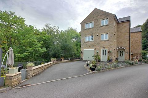 4 bedroom detached house for sale - Lodge Close, Luddendenfoot, Halifax HX2 6DJ