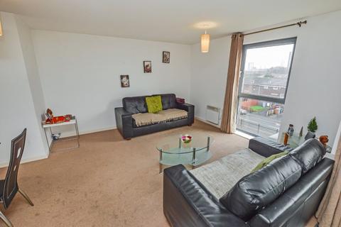 2 bedroom flat to rent, Pioneer House, 1C Elmira Way, Salford, M5