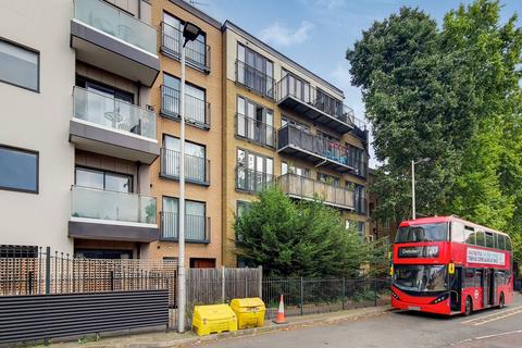 2 bedroom flat for sale - Tower Mews, Walthamstow, London, E17