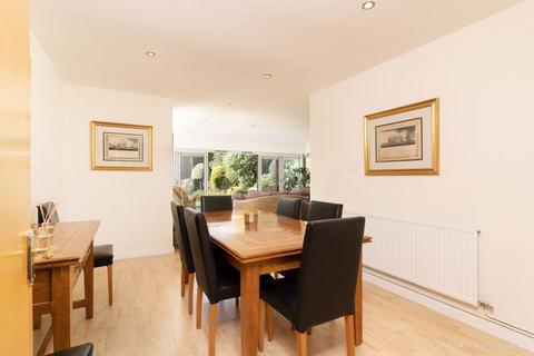 4 bedroom detached house for sale, Augusta Road, Penarth