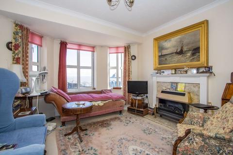 2 bedroom apartment for sale - The Esplanade, Penarth