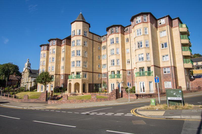The Esplanade, Penarth 2 bed apartment for sale £245,000